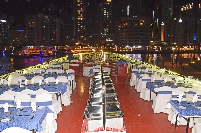 Evening Dhow Dinner in Marina